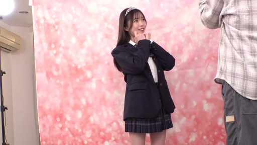 全身 · 站立 · 微笑 · 摄影棚 · 撮影 · 发箍 · 粉色背景 · 女子校生制服