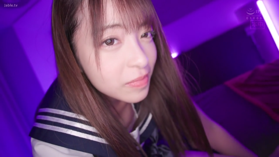 露乳 · 卧室 · 迷离 · 躯干 · 仰卧 · 白色背心 · IPPA