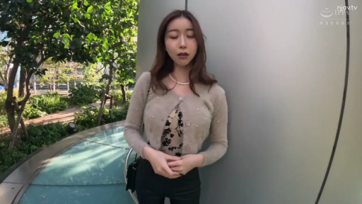 仰卧开腿 · 销魂 · 沙发 · 丝袜 · JK制服 · 高潮脸 · 私处 · 自慰展示