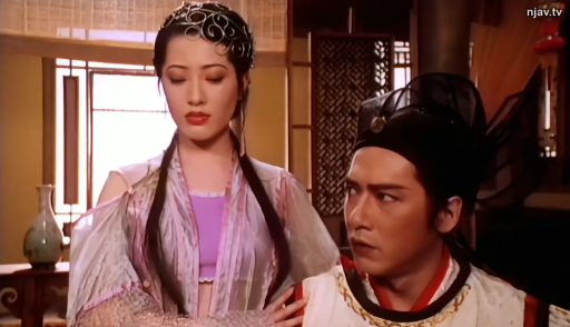 室内 · 半身 · 古装