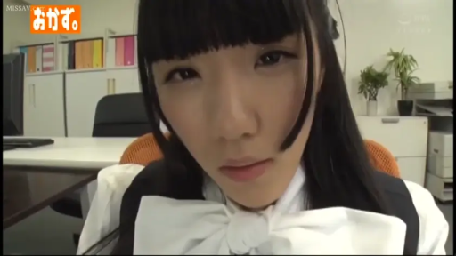 面部 · 办公室 · 职业装 · 凝视 · 前倾 · 淡漠 · 齐刘海 · 资料柜