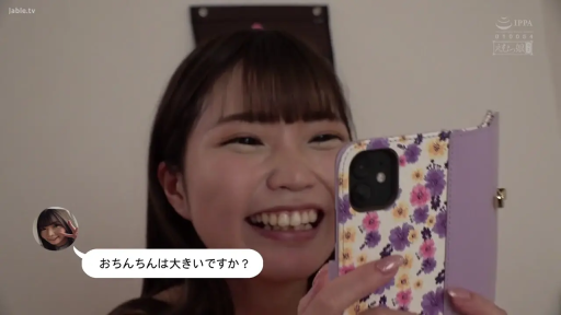 室内 · 脸部特写 · 裸肩