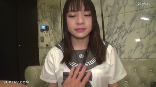 性交 · 眼镜 · 全裸 · 中景 · 客厅 · 女上位 · 欢愉 · 长发