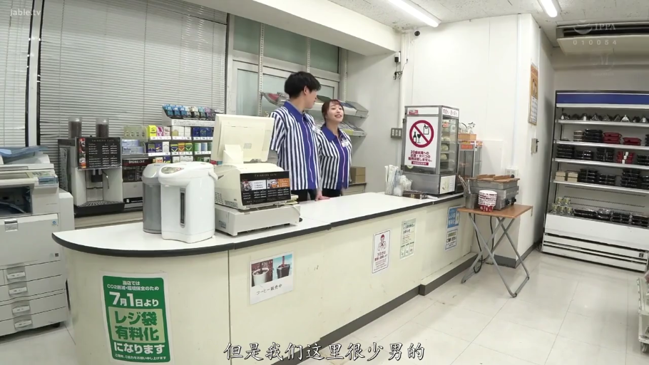 全裸 · 中景 · 跪姿 · 项圈 · 房间 · SM · 调教 · 顺从