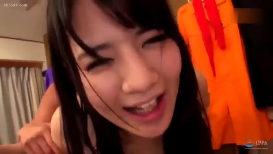 面部 · 卧室 · 枕头 · 仰卧 · 休闲装 · 舔乳 · 高潮