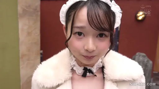 室内 · 专注 · 全裸 · 口交 · 跪姿 · 面部特写 · 多人