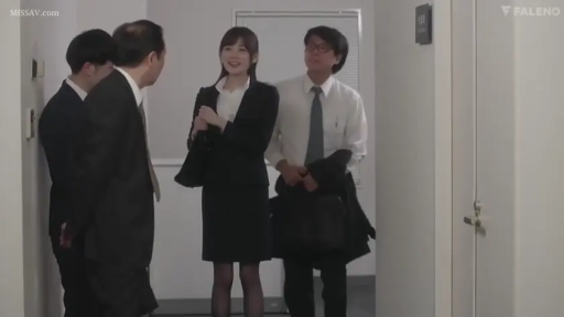 投入 · 全裸 · 卧室 · 俯卧 · 嘴部 · 高潮 · 吹箫 · 床褥
