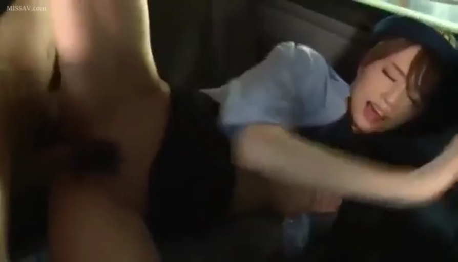 性交 · ロールプレイング · 迷離 · 中景 · 车内 · 警察制服 · 抬腿 · 帽子