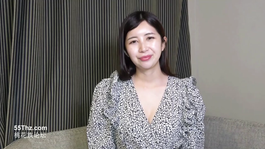 骑乘位 · 胸部 · 全裸 · 愉悦 · 摄影棚 · 绳缚 · 紧缚 · 麻绳