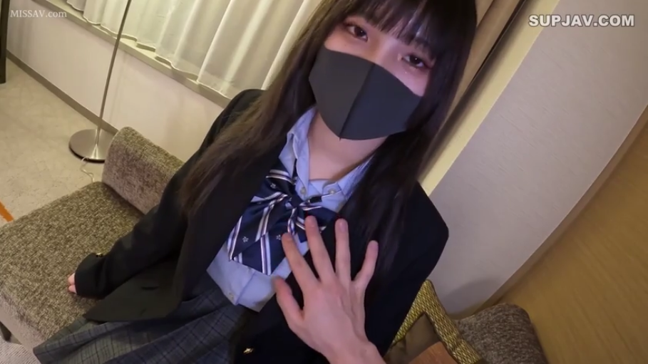 交谈 · 站立 · 自然 · 户外 · 滑雪服 · 滑雪板 · 滑雪场