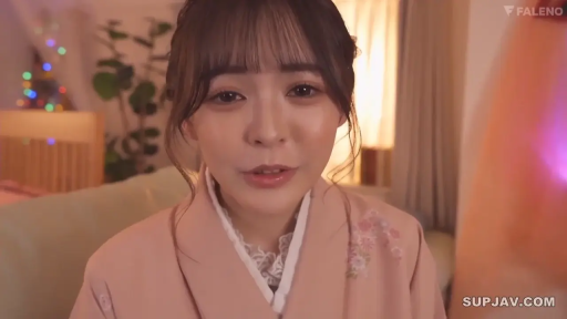 脸部特写 · 对视 · 房间 · 长发 · 温柔 · 正面 · 和服 · 背景灯