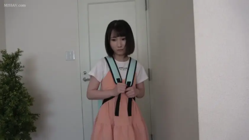 室内 · 面部特写 · 背心 · 痛苦 · 卧姿 · 汗水 · 挣扎