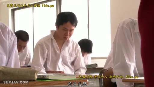 全身 · 露乳 · 办公室 · 办公桌 · 黑色内裤 · 站姿 · 微笑 · 展示身体