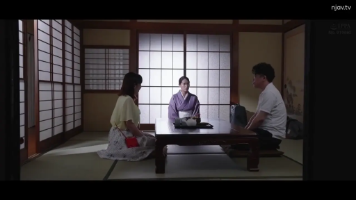 交谈 · 严肃 · 和室 · 全景 · 正坐 · 多人 · 和服 · 矮几