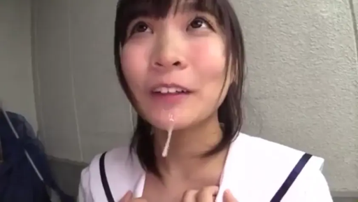 室内 · 顔のクローズアップ · 仰頭 · 失神 · 体液 · 水手服校服 · 口部流出体液