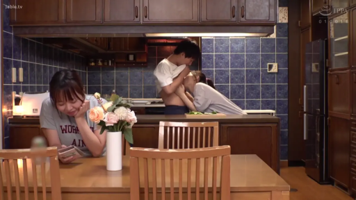 全景 · 厨房 · 手机 · 偷情 · 居家服 · 落寞 · 站 · 背德