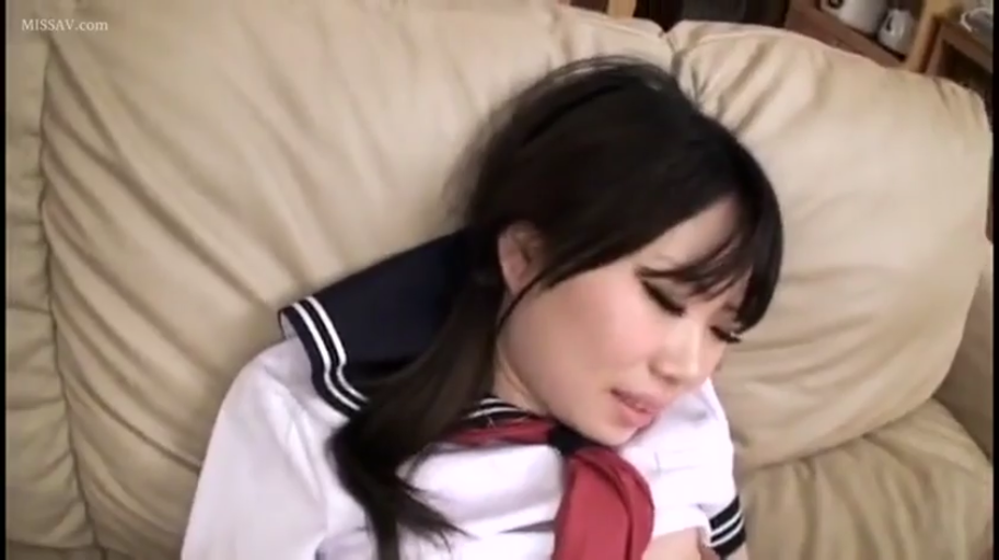 室内 · M字开腿 · 局部特写 · 阴部特写 · 白色蕾丝内裤 · 私处暴露
