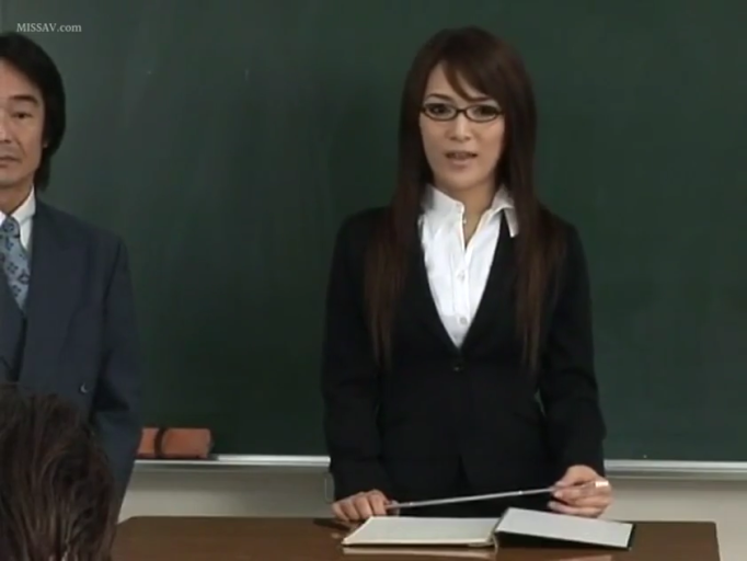 专注 · 卧室 · 白衬衫 · 臀部 · 跪趴 · 舔阴 · 裸露