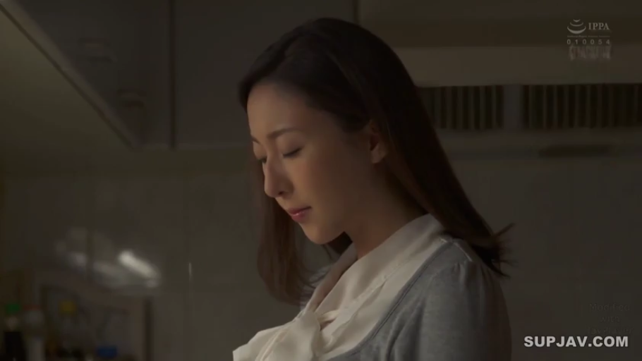 仰卧开腿 · 享受 · 办公室内 · 职业装 · 桌子 · 职场诱惑 · 阴部 · 被舔阴