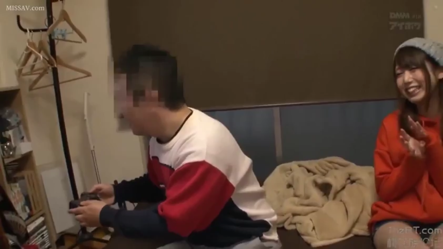 性交 · 全裸 · 卧室 · 马赛克 · 躯干 · 后入式 · 床 · 自然