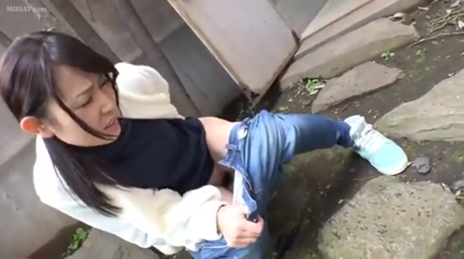 性交 · 全裸 · 卧室 · 愉悦 · 床 · 女上位 · 情侣 · 全身特写