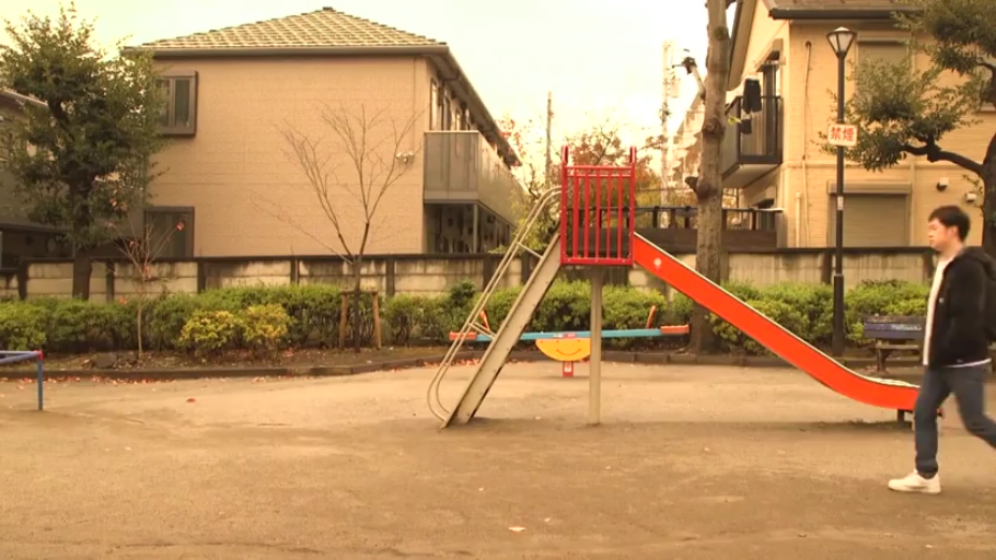 室内 · 校服 · 马赛克 · 提包 · 特写 · 开腿坐 · 手淫