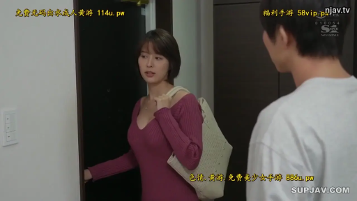 站立 · 平静 · 对视 · 玄关 · 紫色连衣裙 · 白色挎包