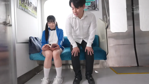 坐姿 · 中景 · 平静 · 痴汉 · 体操服 · 电车 · 书本 · 看书