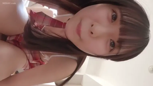 室内 · 顔部のクローズアップ · POV视角 · 凝視 · 妩媚 · 格纹内衣 · 俯姿