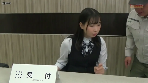 Sitting Posture · Conversation · Medium shot · 平静 · Workplace · 接待处 · OL uniform · 指示牌