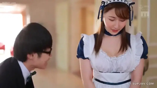 室内 · 角色扮演 · 站立 · 羞涩 · 中景 · 女仆装 · 互动 · 发箍