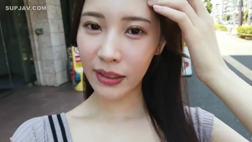 全身 · 站立 · JK制服 · 户外 · 双人 · 开心 · 书包 · 嬉笑互动