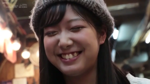 室内 · 脸部 · 正面 · 针织帽