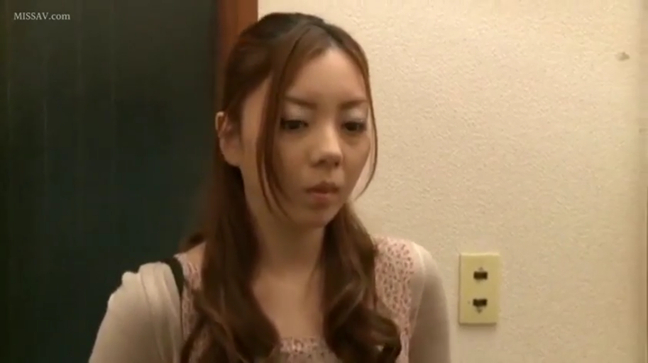 俯身 · 校服 · 中景 · 制服诱惑 · 医务室 · 视力表 · 愉快 · 抚摸阴部