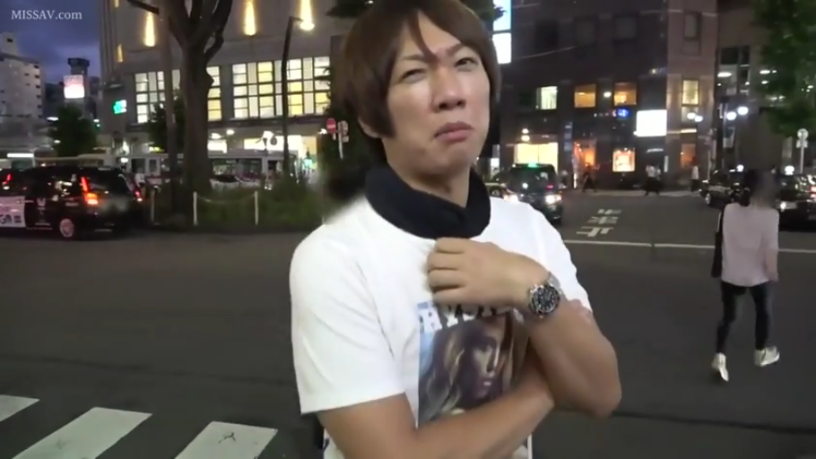 室内 · 骑乘位 · 性交 · 全裸 · 胸部特写 · 巨乳 · 微张口