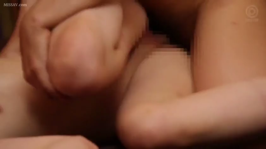 室内 · 性交 · 全裸 · 私处特写 · 传教士式 · 有码