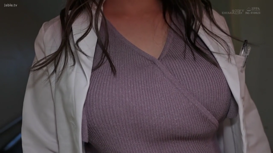 室内 · 揉乳 · 校服 · 站立 · 闭眼 · 上半身特写 · 男女