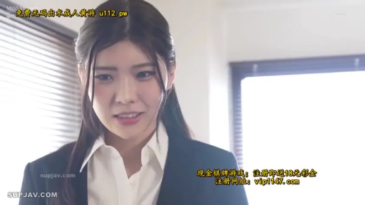 室内 · 脸部 · 委屈 · 站立 · 职业装 · OL