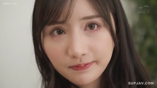 室内 · 脸部 · 平静 · 注视 · 正面 · 不可见