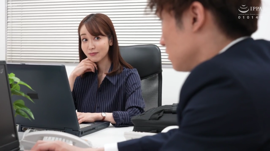 眼镜 · 眼镜 · 卧室 · 静物