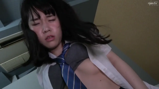 室内 · 销魂 · 性行为 · 仰卧 · 上半身 · JK制服 · 长发