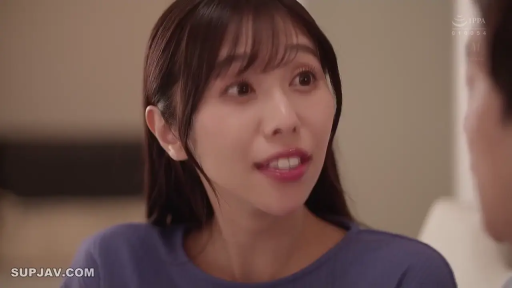 室内 · 中景 · 站姿 · 抚摸胸部 · 绿植 · 惊讶 · 粉色内衣 · 女同