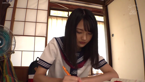 座り姿勢 · 集中 · 和室 · 上半身 · 水手服 · 长发 · 笔 · 书写