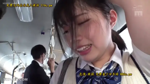 面部 · 卧室 · 站立 · 微笑 · 交流 · 蕾丝衫