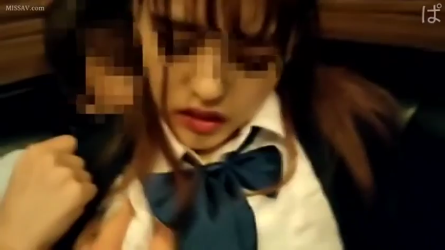 室内 · 校服 · 脸部特写 · 马赛克 · 迷离 · 仰卧 · 挑逗