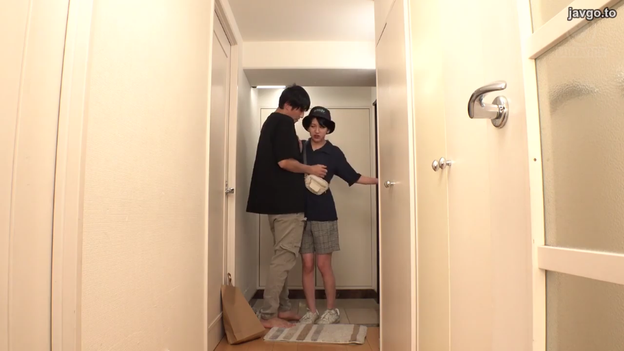 室内 · 口塞 · 头部特写 · 平躺 · 挣扎 · 流口水 · 网衣 · 被堵嘴