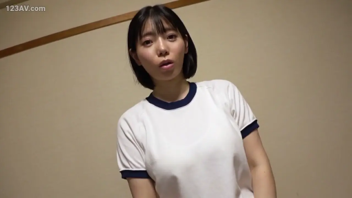 室内楼梯 · 半身 · 眼镜 · 挑逗 · 对立 · 对谈 · 浅色衬衫 · 偷窥