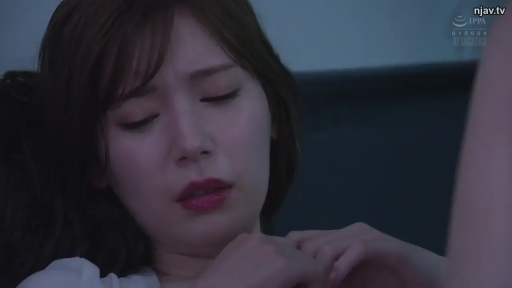 性交 · 臉部特寫 · 臥室 · 迷離 · 白色上衣 · 特寫 · 臥姿