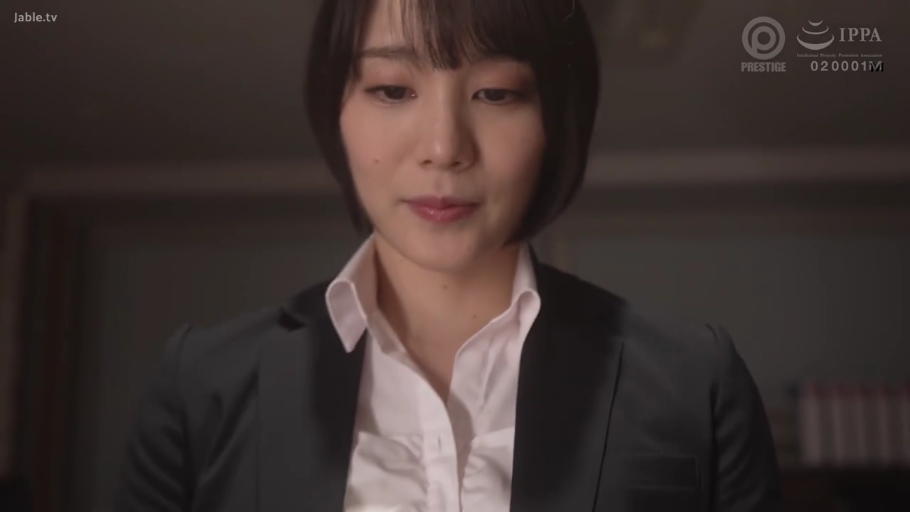 室内 · 全裸 · 仰卧开腿 · 迷离 · 阴部特写 · 性交抚摸 · 阴毛马赛克