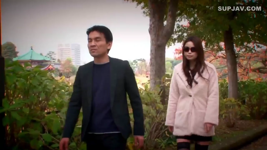 全裸 · 马赛克 · 床 · 酒店房间 · 跪姿 · 舔阴 · 近景 · 高潮